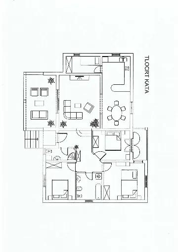 6-Bedroom House in Kršan for Up to 14 Guests