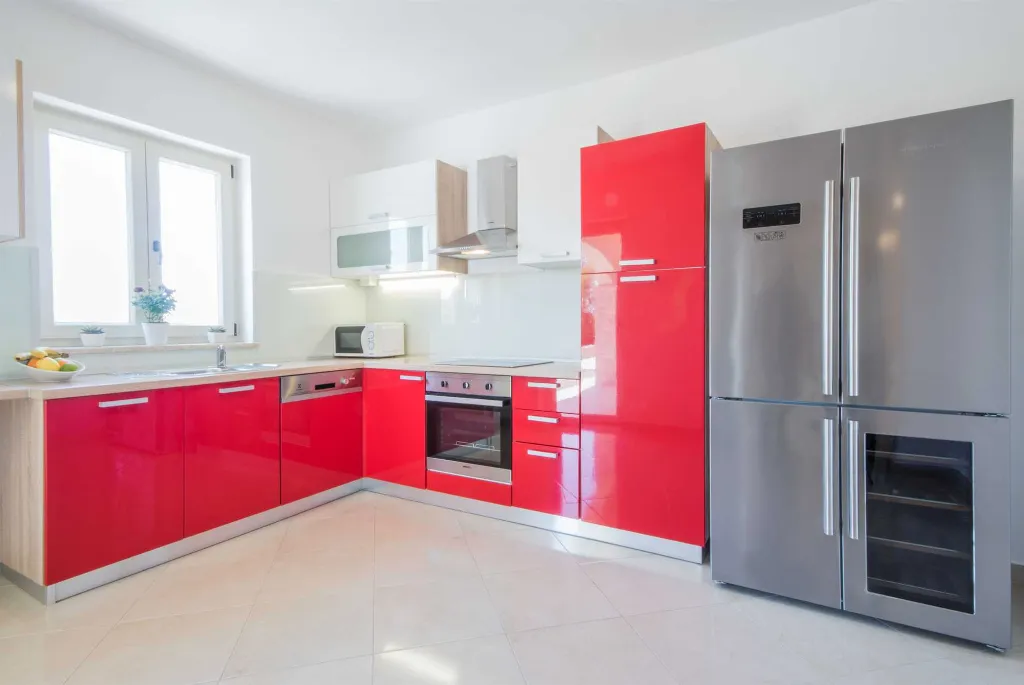 Trget House for Up to 7 Guests with Heated Pool