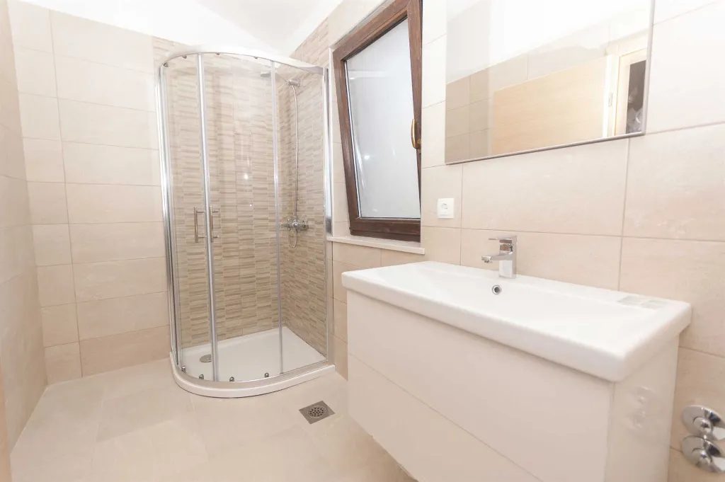 Raša 3-Bedroom Villa with Private Pool