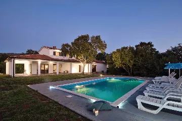 Raša 3-Bedroom Villa with Private Pool