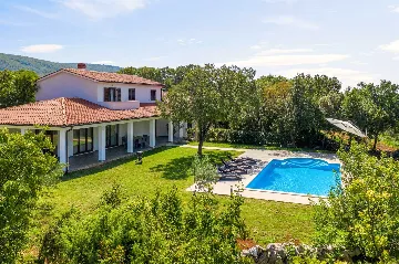 Raša 3-Bedroom Villa with Private Pool