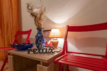 Fenced Pool House in Labin for 6 Guests