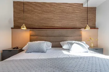 7-Bedroom House in Nedešćina for up to 15