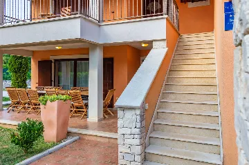 7-Bedroom House in Nedešćina for up to 15