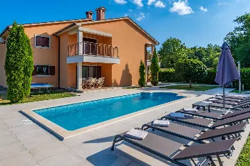 7-Bedroom House in Nedešćina for up to 15
