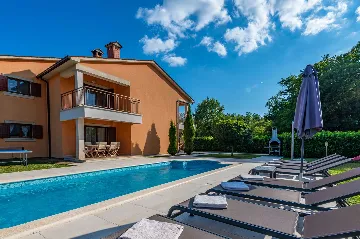 7-Bedroom House in Nedešćina for up to 15