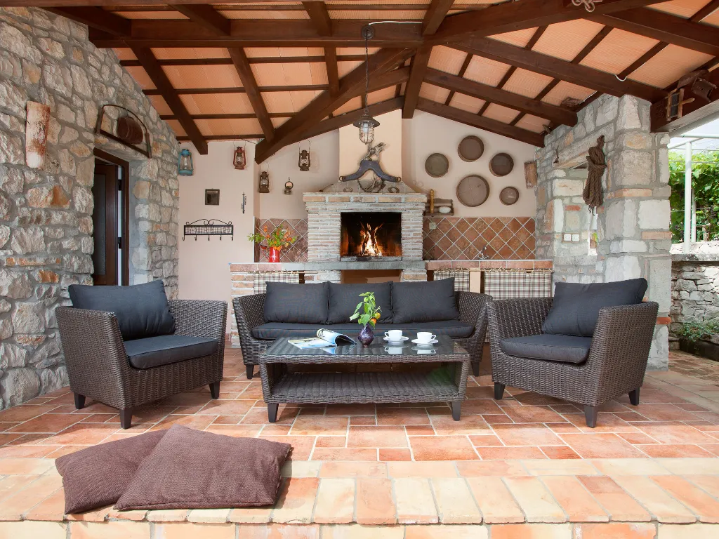 5-Bedroom Villa in Labin with Private Pool