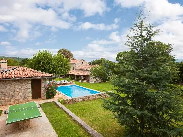 5-Bedroom Villa in Labin with Private Pool