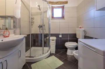 House with Private Pool in Žminj (Up to 6 Guests)