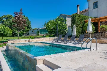 House with Private Pool in Žminj (Up to 6 Guests)