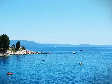 House in Trget for Up to 18 Guests