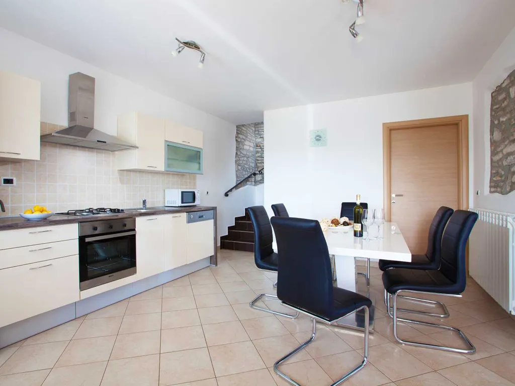 House in Trget for Up to 18 Guests