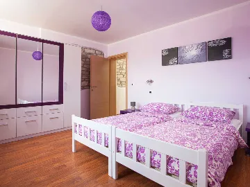 House in Trget for Up to 18 Guests