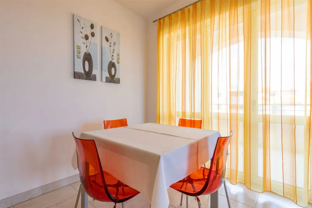 1-Bedroom Apartment for 4 in Ližnjan