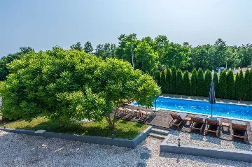 Spacious House in Pazin for Up to 14 Guests