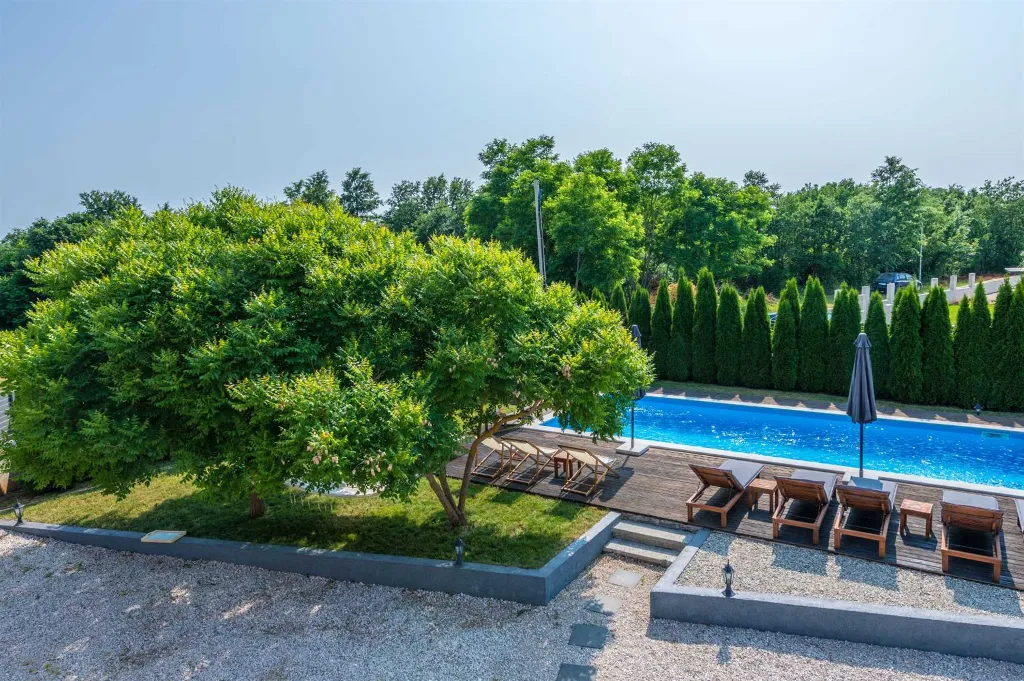 Spacious House in Pazin for Up to 14 Guests