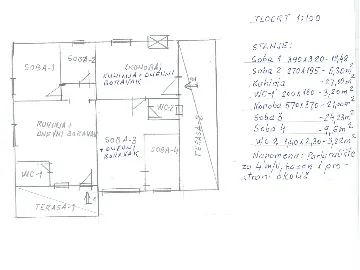 4-Bedroom House with Pool & Private Yard in Labin