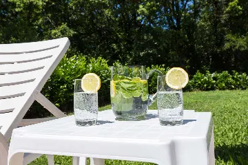 4-Bedroom House with Pool & Private Yard in Labin