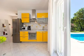 4-Bedroom House with Pool & Private Yard in Labin