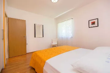 4-Bedroom House with Pool & Private Yard in Labin