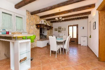 4-Bedroom House with Pool & Private Yard in Labin
