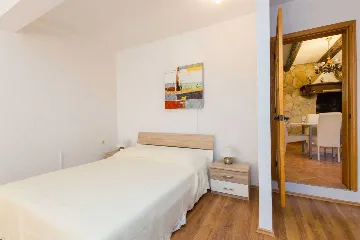 4-Bedroom House with Pool & Private Yard in Labin