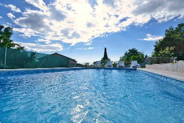 5-Bedroom House in Pazin with Private Pool
