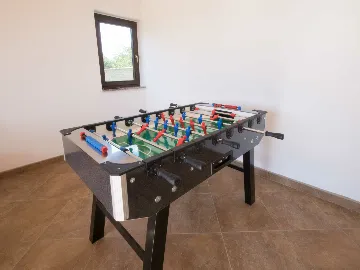 5-Bedroom House in Pazin with Private Pool