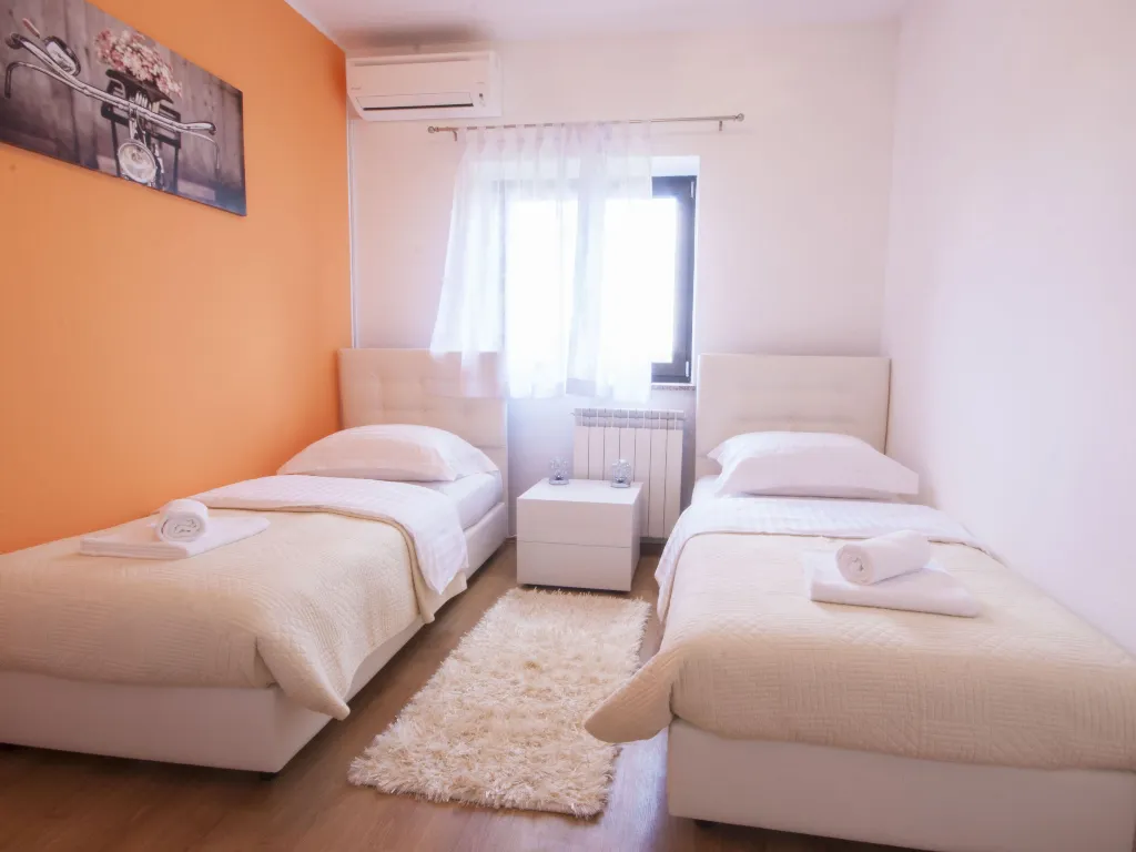 5-Bedroom House in Pazin with Private Pool