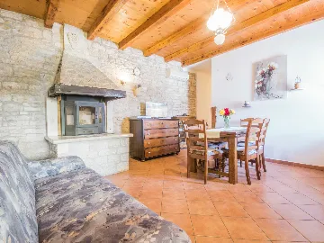 Renovated Istrian House with Private Pool in Žminj