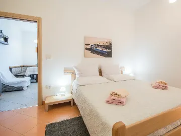 3-Bedroom House in Plomin for Up to 9 Guests