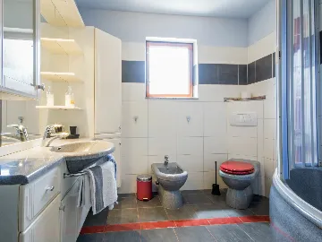 House with Private Pool in Labin (Vinež)