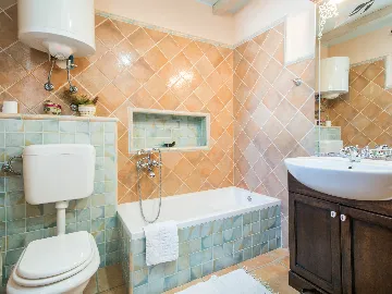 House in Šumber for 16 Guests with Pool