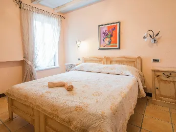 House in Šumber for 16 Guests with Pool