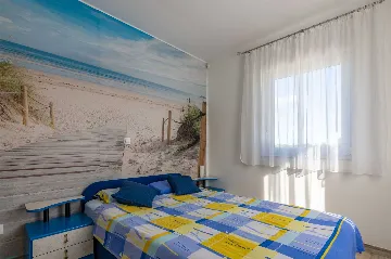 Air-Conditioned House in Bale for Up to 6