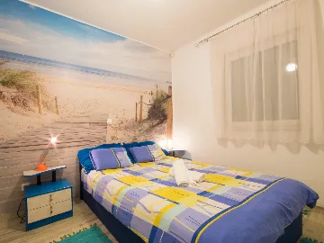 Air-Conditioned House in Bale for Up to 6