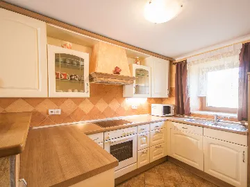 3-Bedroom House with Private Pool in Nedešćina