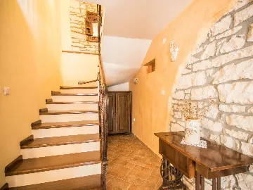 3-Bedroom House with Private Pool in Nedešćina