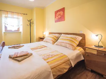 3-Bedroom House with Private Pool in Nedešćina