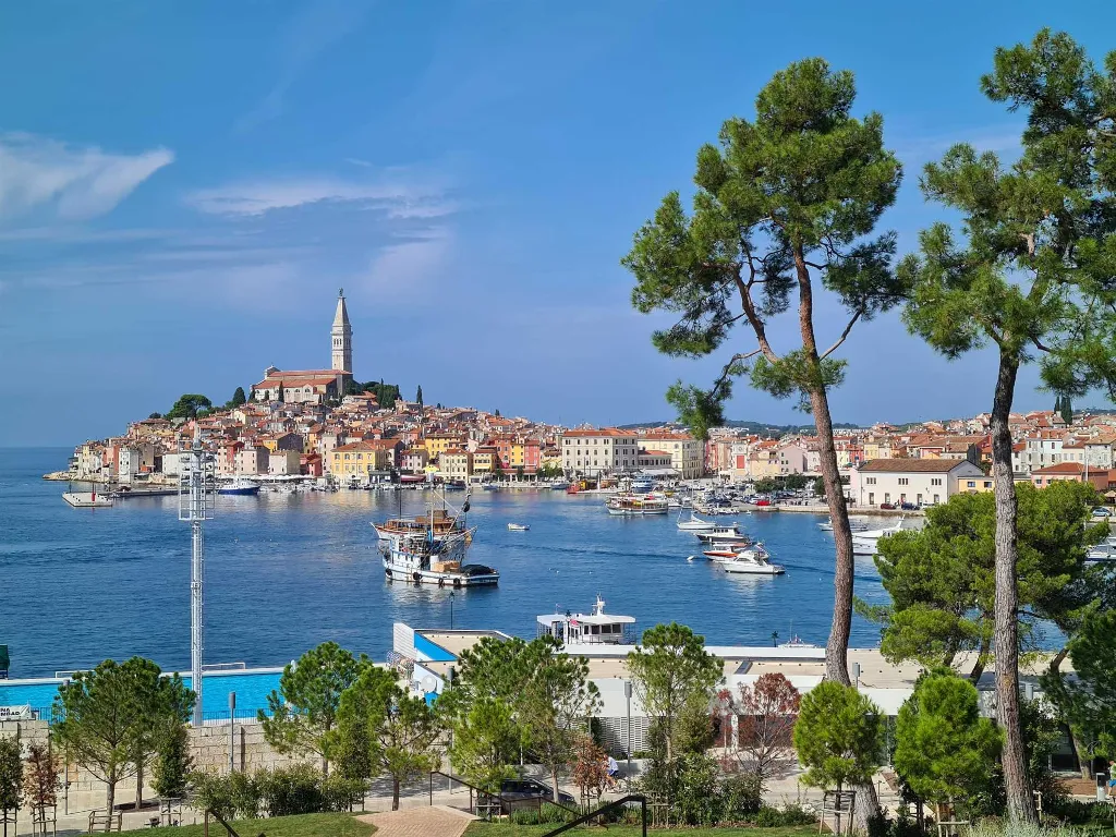 2-Bedroom House with Pool in Rovinj