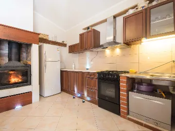 2-Bedroom House with Pool in Rovinj