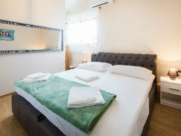 2-Bedroom House with Pool in Rovinj