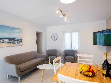 Pet-Friendly House with Private Pool in Labin