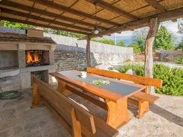 Pet-Friendly House with Private Pool in Pazin