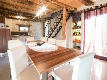 Pet-Friendly House with Private Pool in Pazin