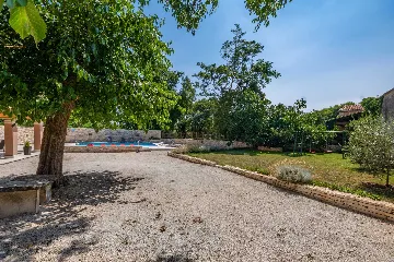 3-Bedroom Villa with Private Pool in Žminj