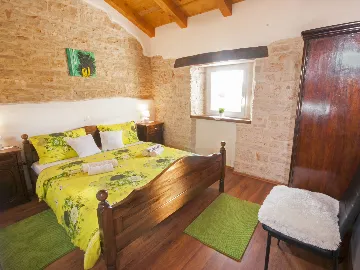 3-Bedroom Villa with Private Pool in Žminj