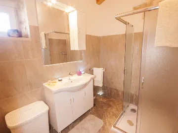 3-Bedroom Villa with Private Pool in Žminj