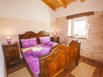 3-Bedroom Villa with Private Pool in Žminj