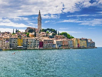 3-Bedroom Villa with Private Pool in Žminj